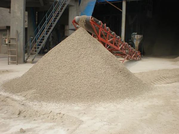 脫硫石膏的細(xì)度對抹灰石膏的性能有什么影響？