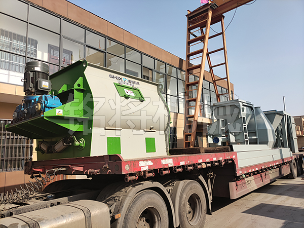 四立方主機(jī)，時(shí)產(chǎn)15噸生產(chǎn)線(xiàn)，發(fā)往江蘇連云港